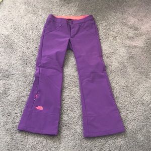 North face snowboard/ski pants